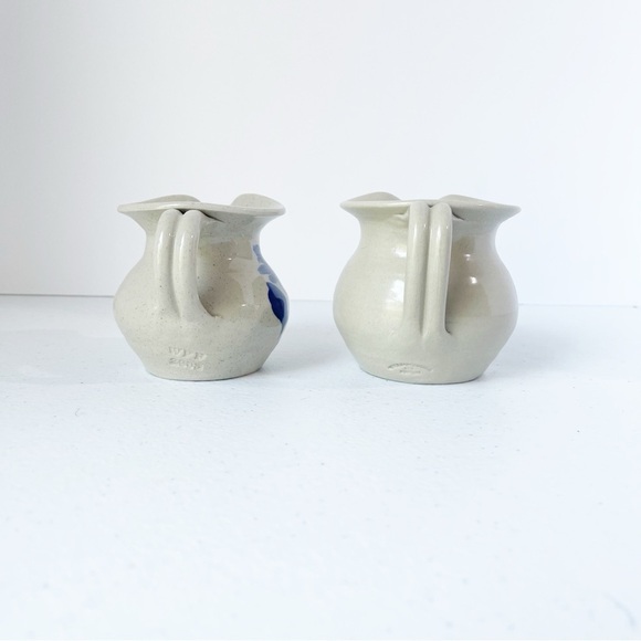 Pair of small Williamsburg Pottery Clay Pitchers - Picture 3 of 8
